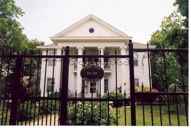 Primary Photo