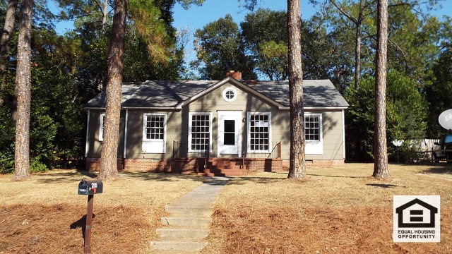 1205 Eager Dr, Albany, GA 31707 - photo 1