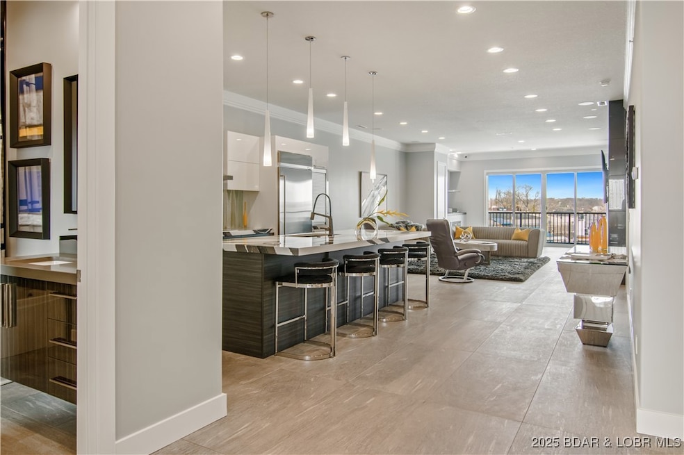 Welcome to 1189 Jefferies Rd, unit #511