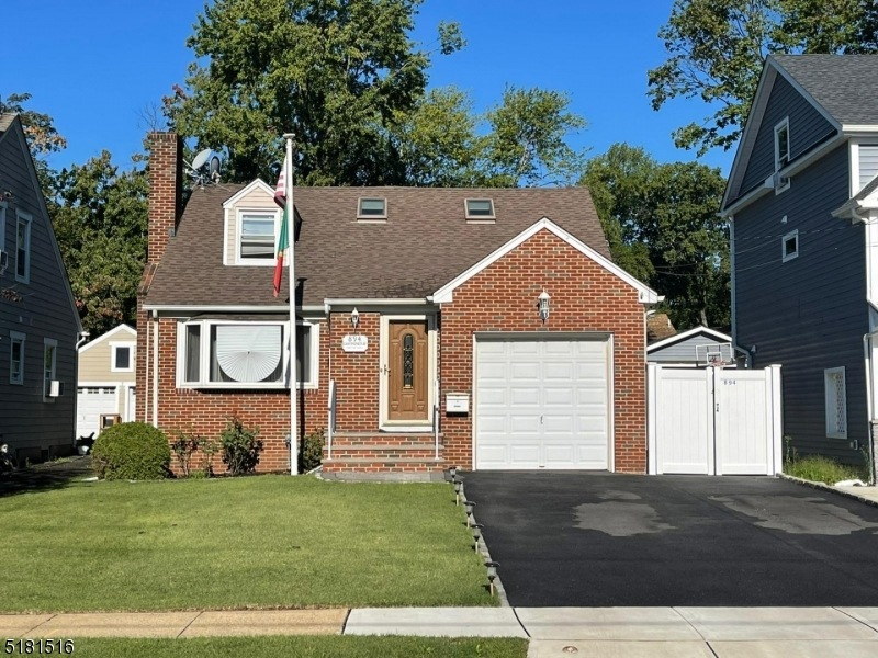 894 Carteret Ave, Union, NJ 07083 - photo 1