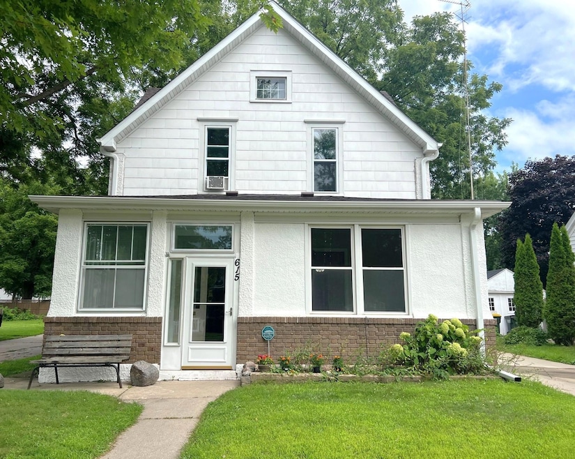 For Sale $217,000 • Co-Listing Agent
