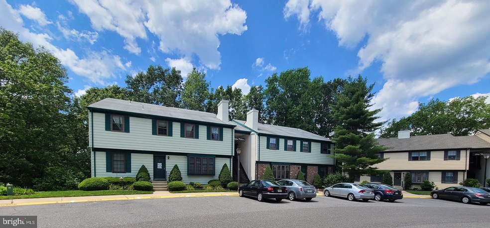 9 Thomas Mckean Bldg unit 9, Blackwood, NJ 08012 - photo 1