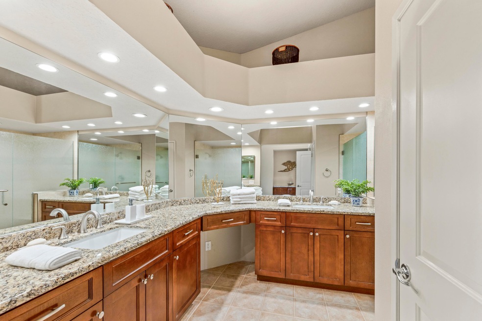 292 Desert Falls Dr E unit 90, Palm Desert, CA 92211 - photo 1