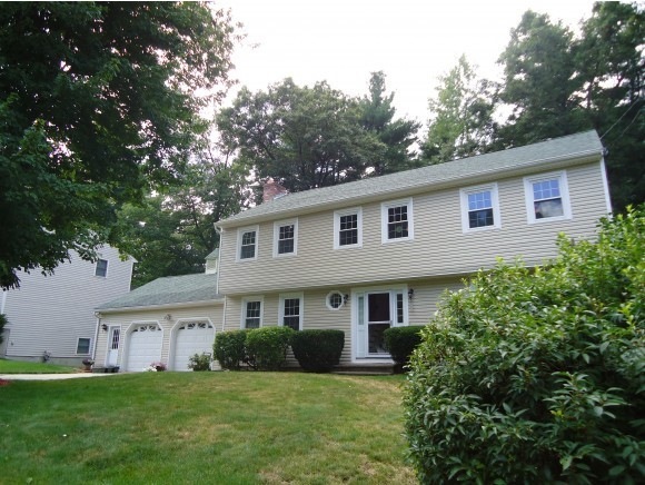 19 Clearview Dr, Nashua, NH 03062 - photo 1