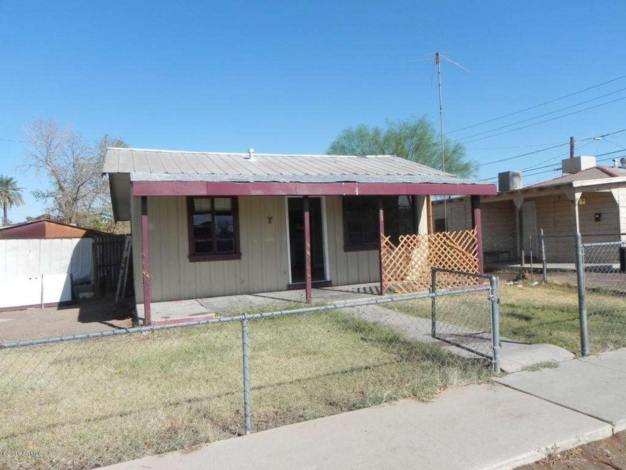 Front of 5520 - Single Fam unit