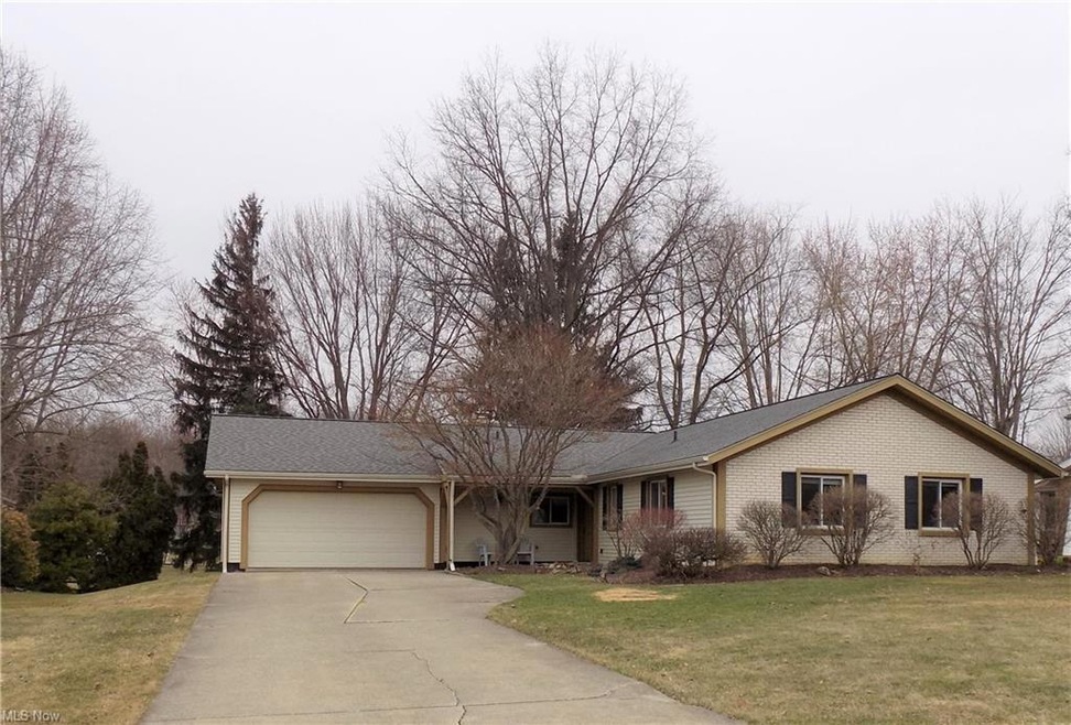 126 Devorah Dr, Aurora, OH 44202 - photo 1