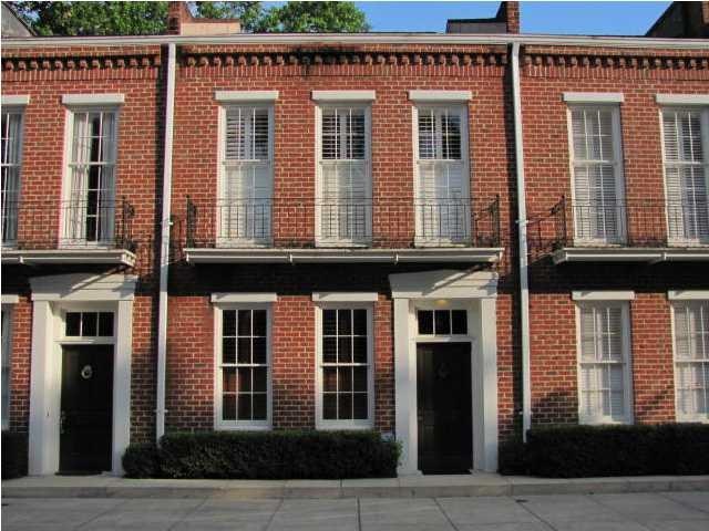 Spring Hill Town Home!  Conveniently located.