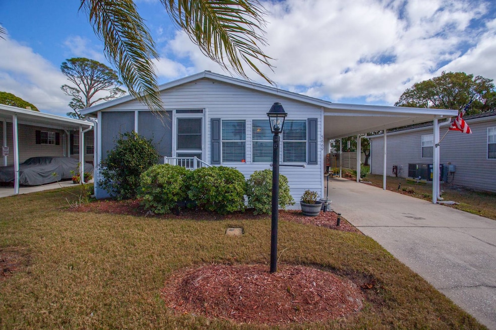 5644 Regency Blvd unit 197, Port Orange, FL 32127 - photo 1