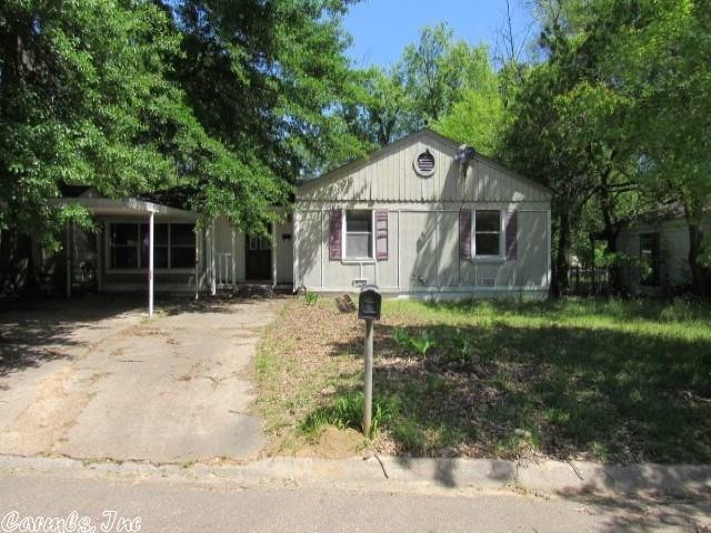 821 Manila Dr, Wake Village, TX 75501 - photo 1