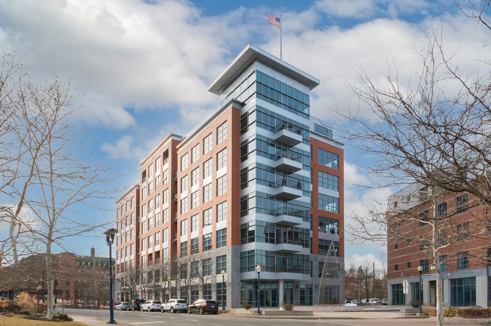 The Maritime unit 408, Norwalk, CT 06854 - photo 1