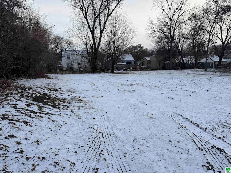 20 Perry Ln, Sioux City, IA 51104 - photo 1