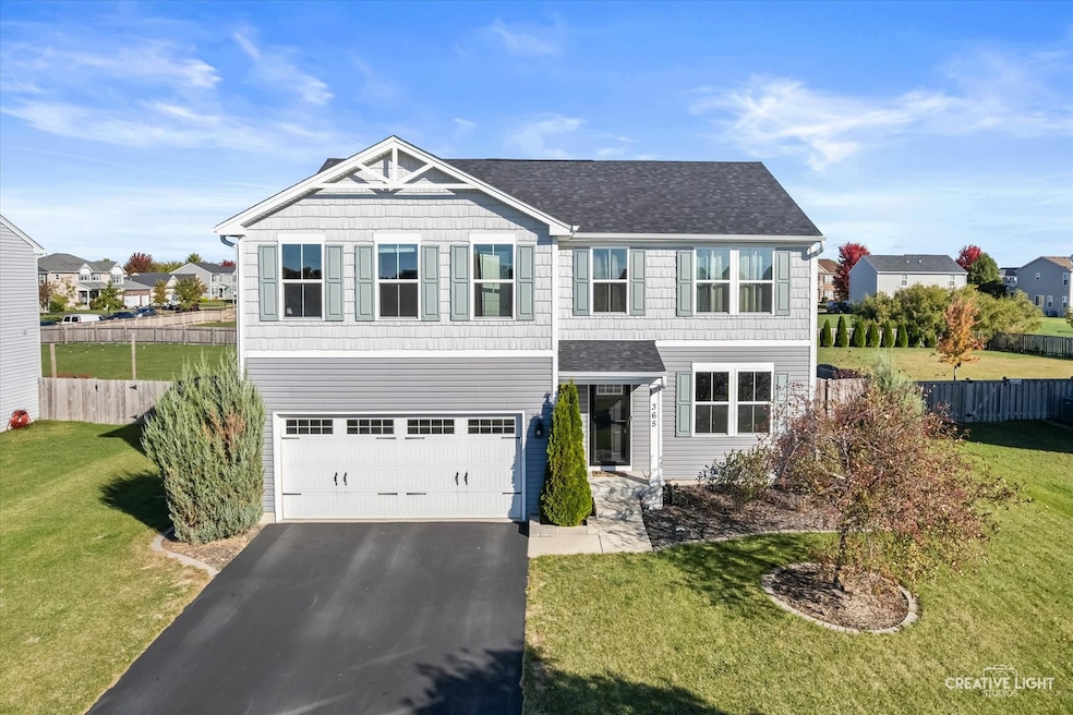 365 Shadow Wood Dr, Yorkville, IL 60560 - photo 1