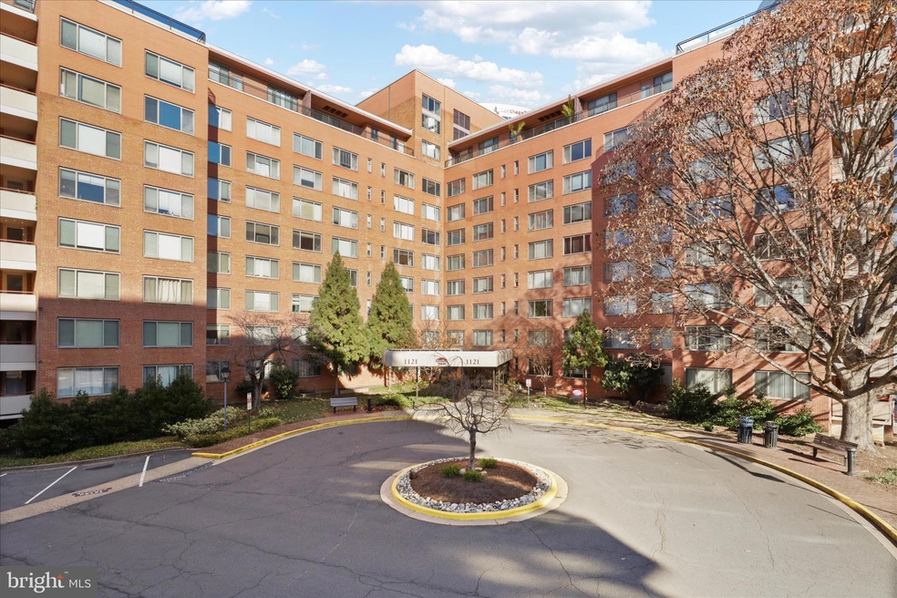 1011 Arlington Blvd unit 444, Arlington, VA 22209 - photo 1