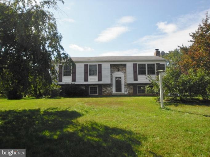 4085 Ringwood Rd, Nokesville, VA 20181 - photo 1