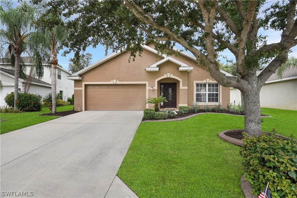 Fantastic Single Family Home In Cypress Cay @ Gate