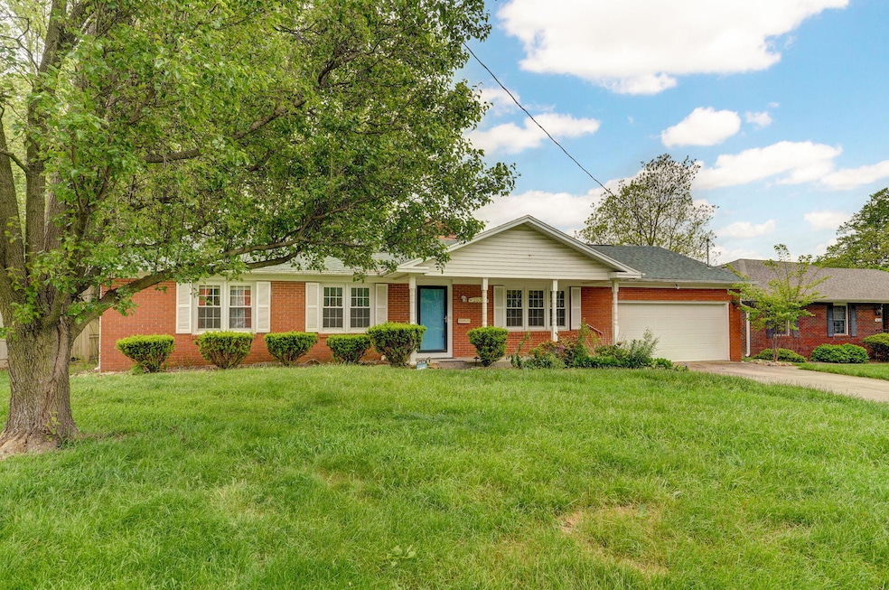 2634 E Meadowmere St-2