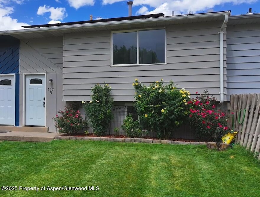 712 E 3rd St, Rifle, CO 81650 - photo 1