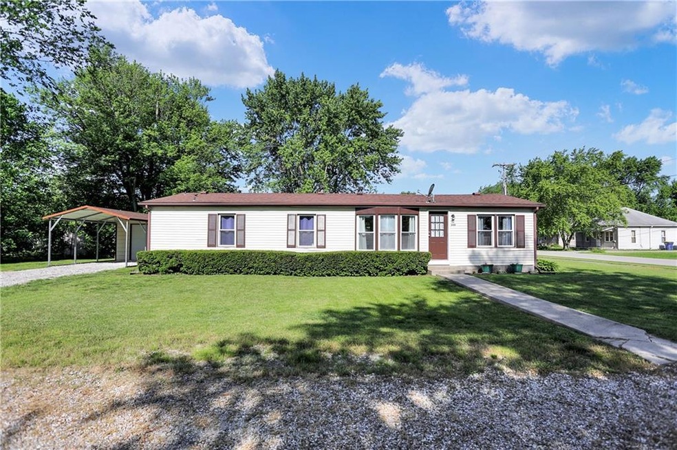 500 W 7th St, Sheridan, IN 46069 - photo 1