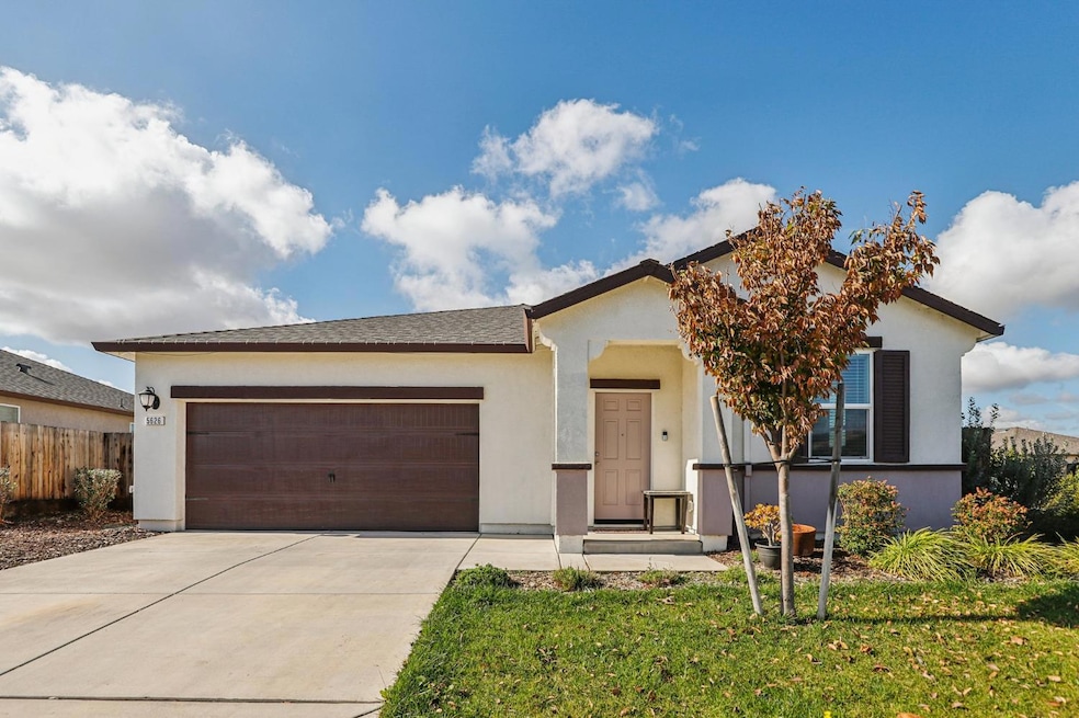 5626 Sunhaven St, Linda, CA 95901 - photo 1
