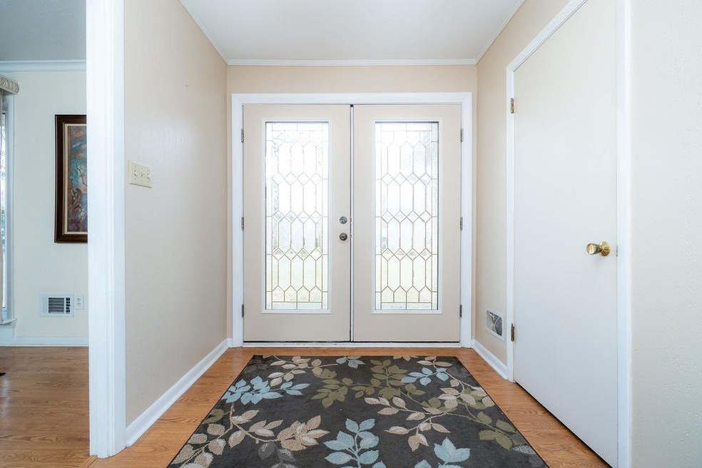 409 Pinecrest Dr, Warner Robins, GA 31093 - photo 1