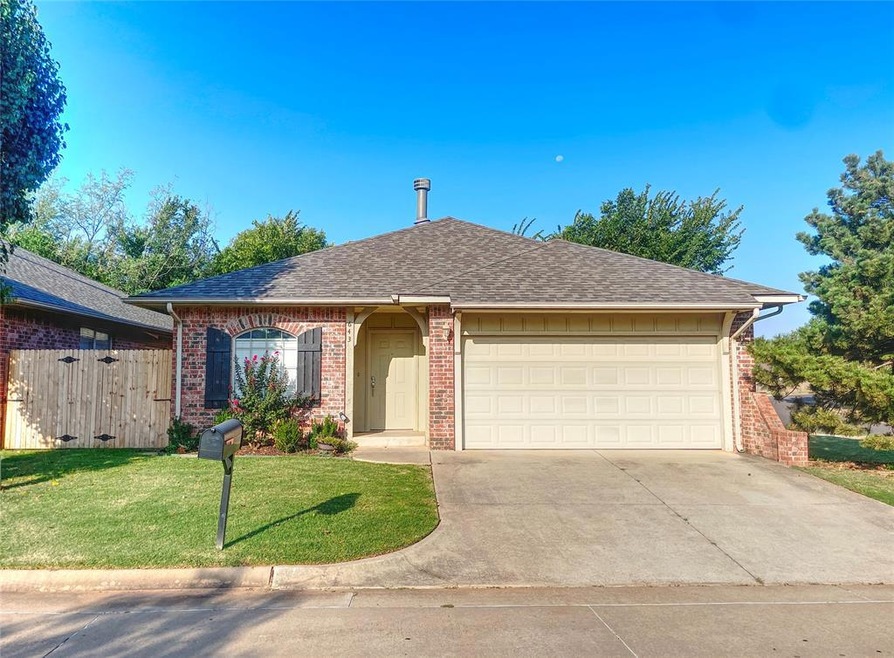 643 Sisken Ct, Edmond, OK 73003 - photo 1