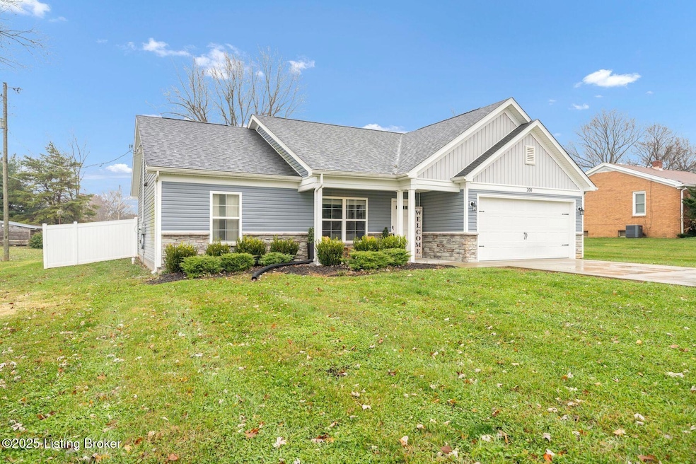 200 Stringer Ln, Mount Washington, KY 40047 - photo 1