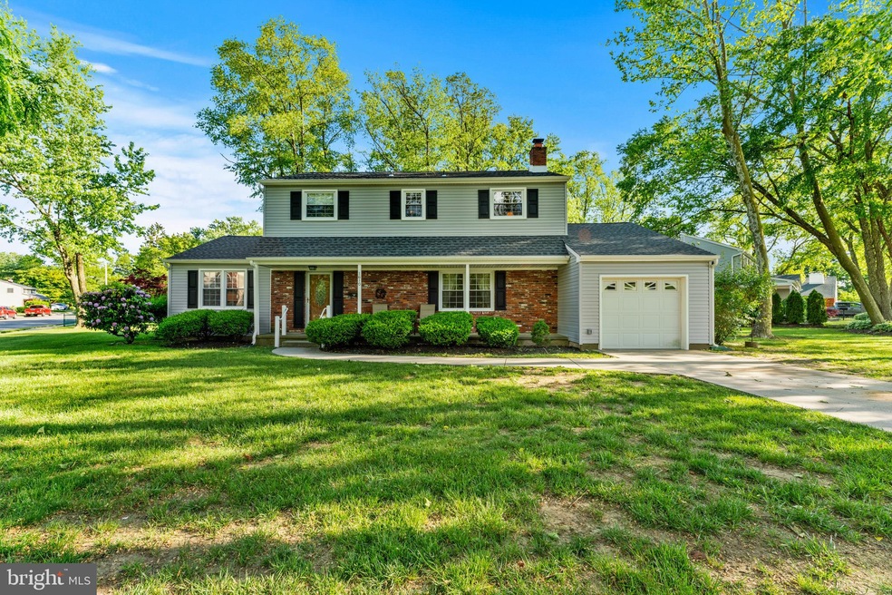 1610 Riversedge Dr, Delanco, NJ 08075 - photo 1