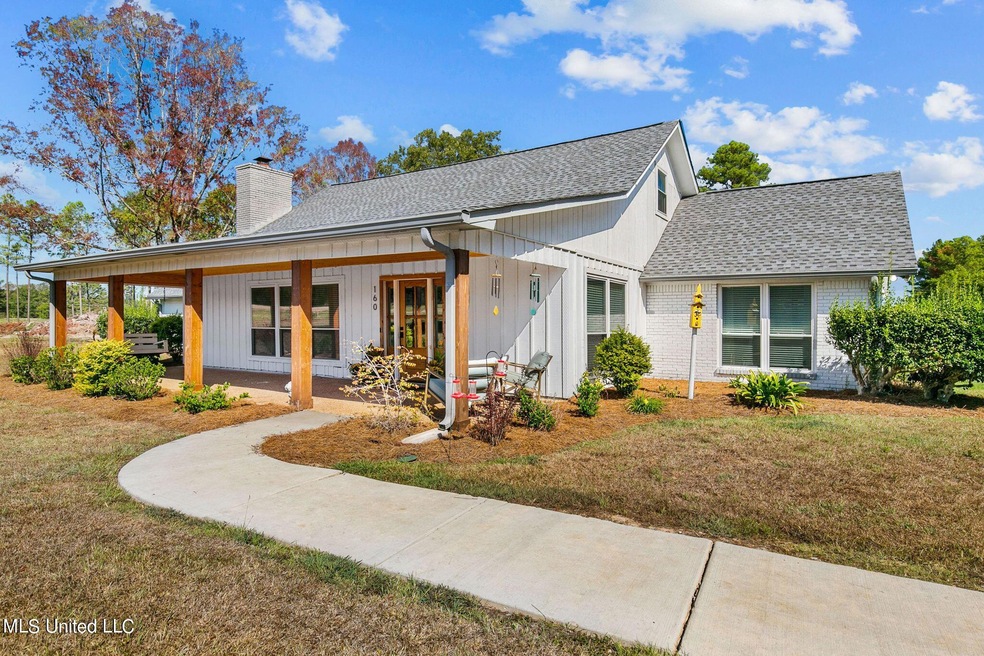 8-web-or-mls-160 Marshall Rd-8