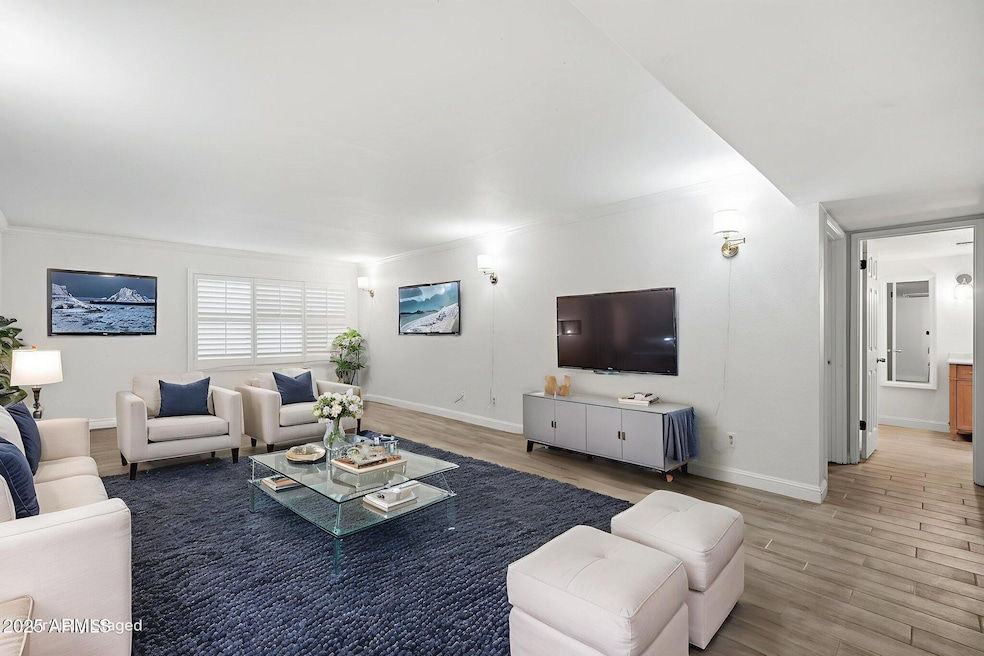 5132 N 31st Way unit 114, Phoenix, AZ 85016 - photo 1