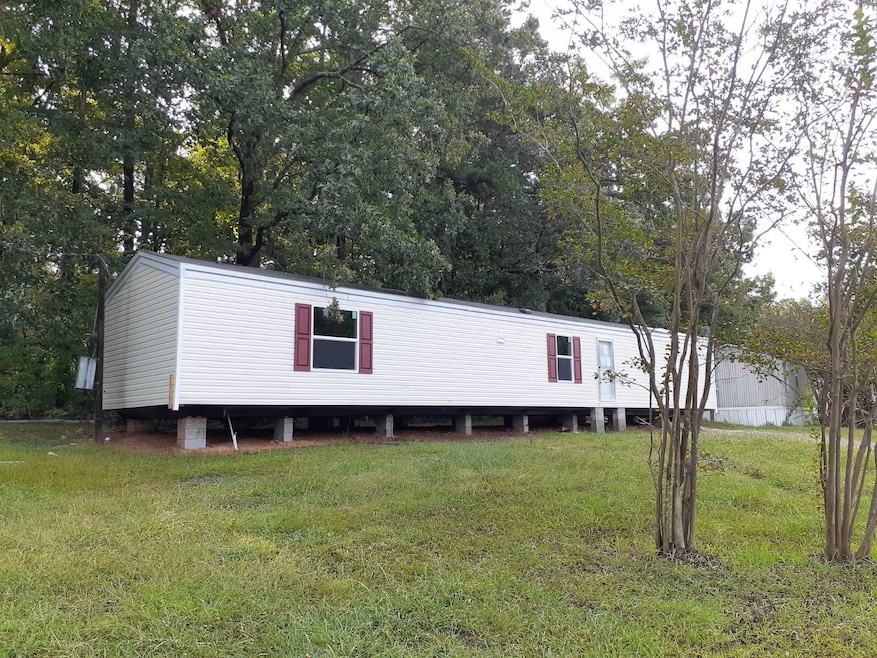 143 Yarbro Rd unit 2, Kings Mountain, NC 28086 - photo 1