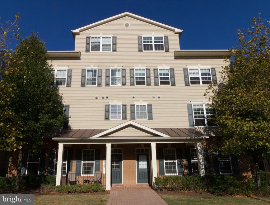 23211 Observation Dr, Clarksburg, MD 20871 - photo 1