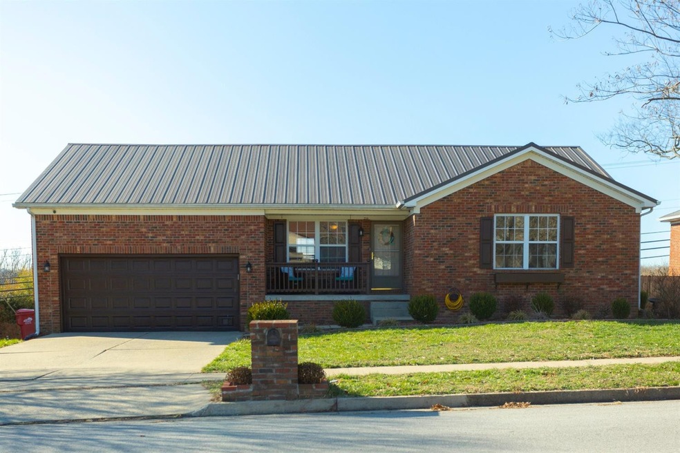 216 Southbrook Dr, Nicholasville, KY 40356 - photo 1