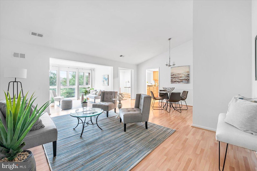 Under Contract $525,000