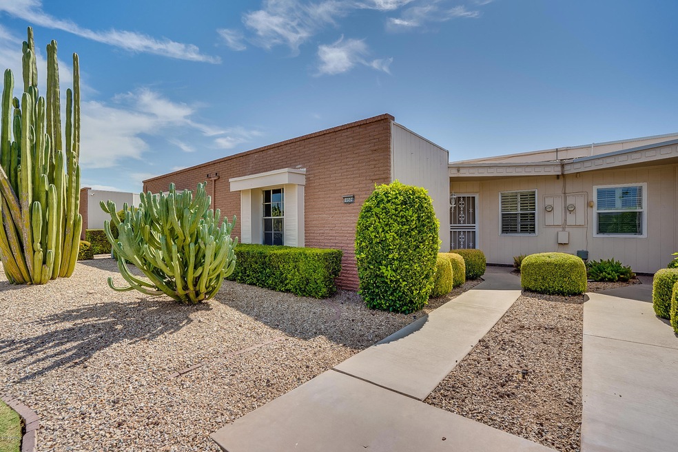 10509 W Ocotillo Dr, Sun City, AZ 85373 - photo 1