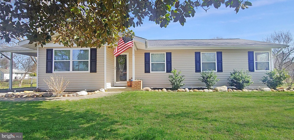 44123 Saint Andrews Ln, California, MD 20619 - photo 1