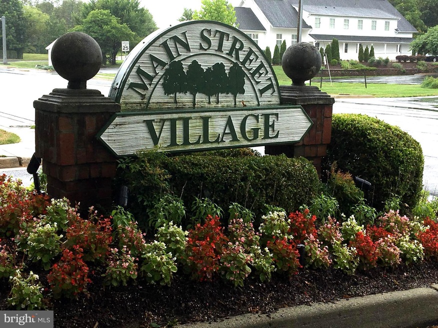 305 Mcdaniel Dr, Purcellville, VA 20132 - photo 1