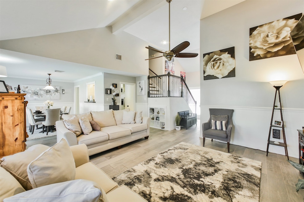 11610 Park Creek Dr, Houston, TX 77070 - photo 1