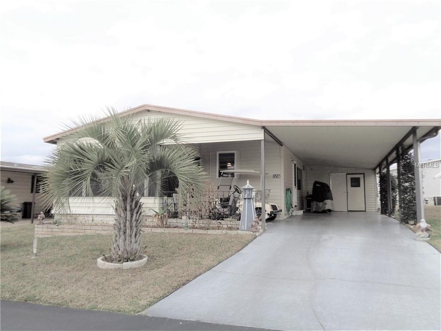 Front View of 37527 El Sol Ave.