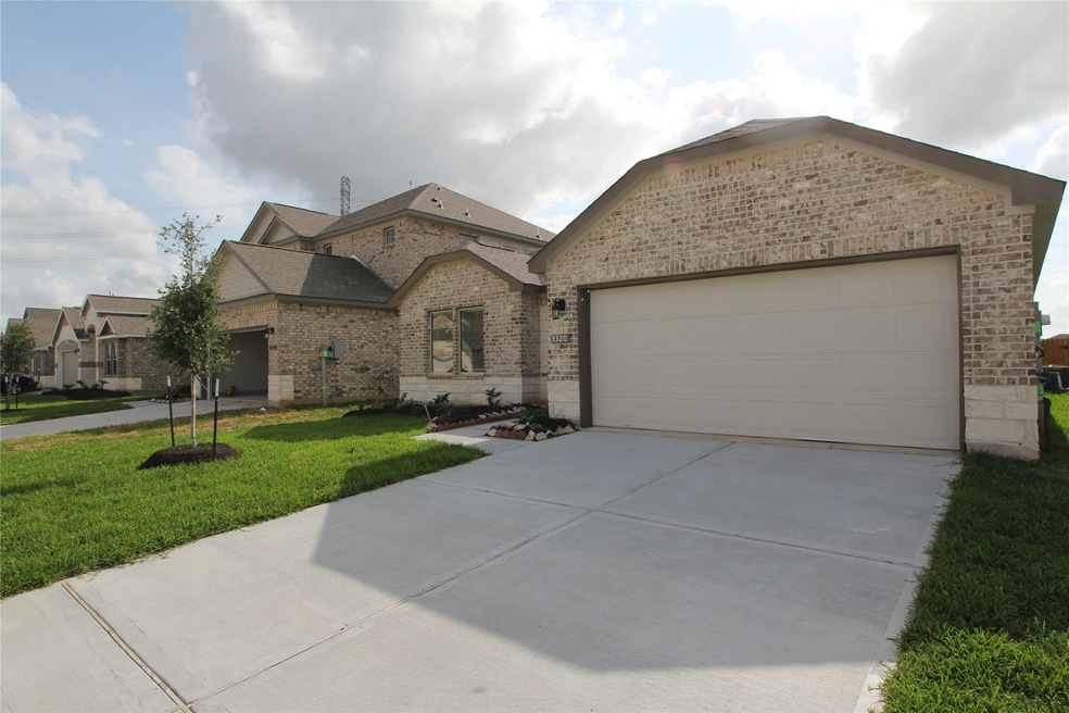 5320 Camerford Ct, Alvin, TX 77511 - photo 1
