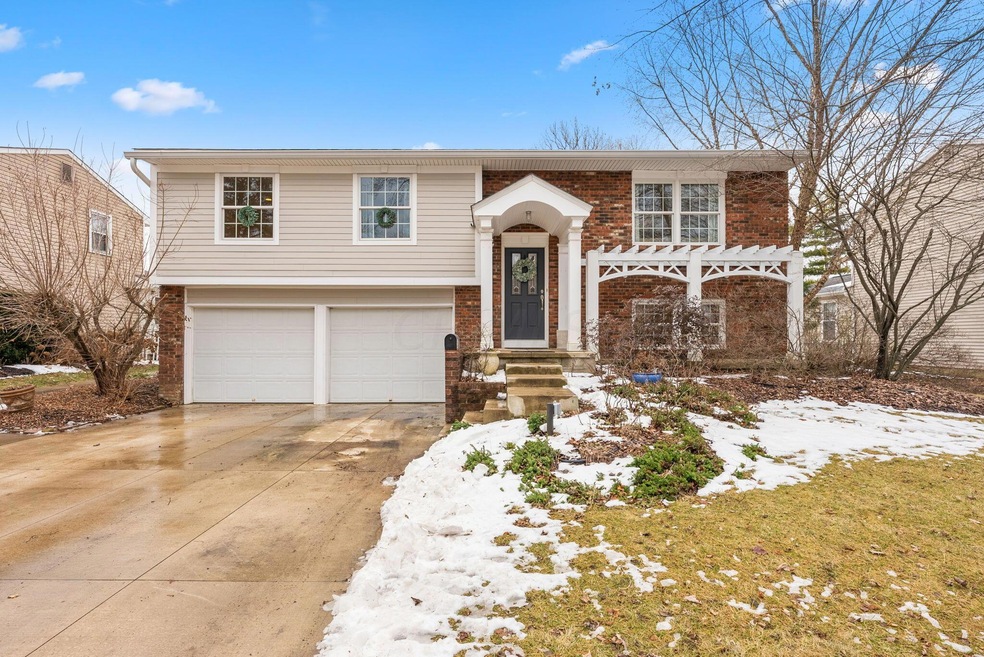 39-web-or-mls-5058-jamestown-rd