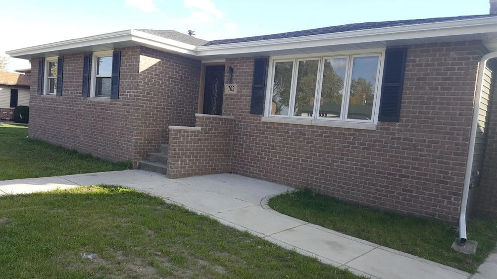 702 205th Place, Dyer, IN 46311 - photo 1