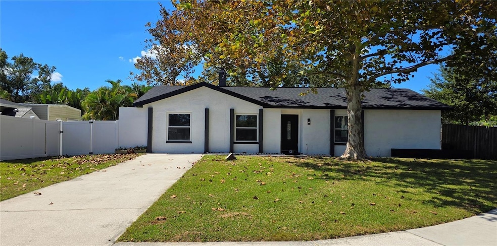 3206 Las Brisas Dr, Riverview, FL 33578 - photo 1