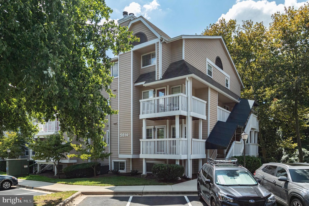 5814 Inman Park Cir unit 110, Rockville, MD 20852 - photo 1