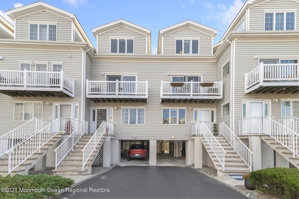 12-4-beach-boulevard-highlands-nj-usa-05