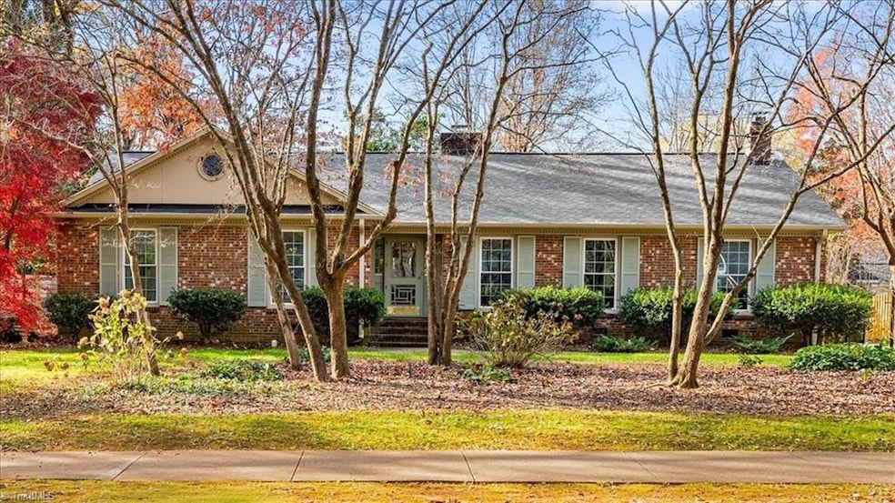 For Sale $560,000 • Co-Listing Agent