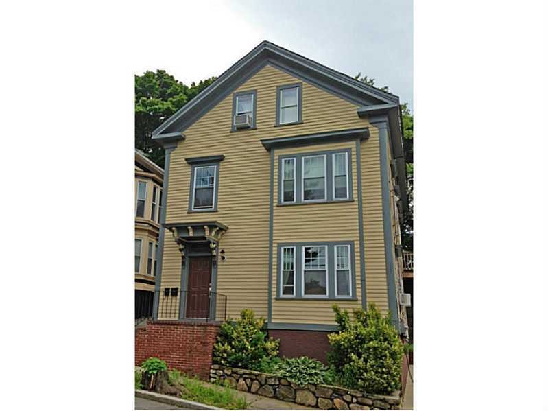 65 Evergreen St unit 2, Providence, RI 02906 - photo 1