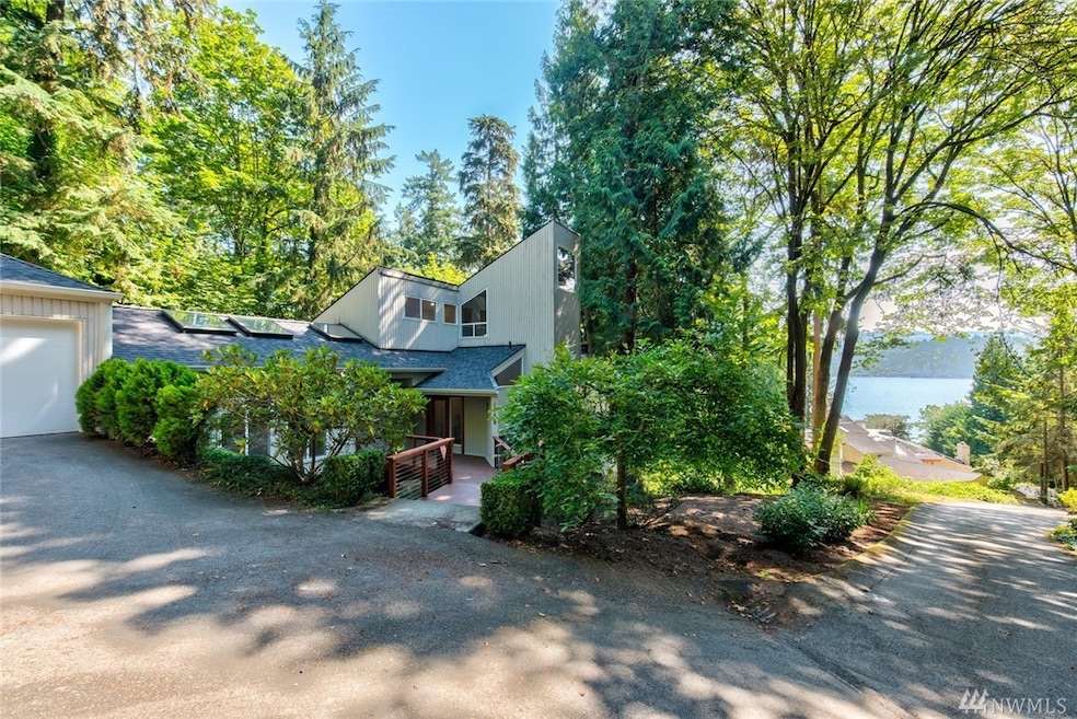 4706 E Mercer Way, Mercer Island, WA 98040 - photo 1