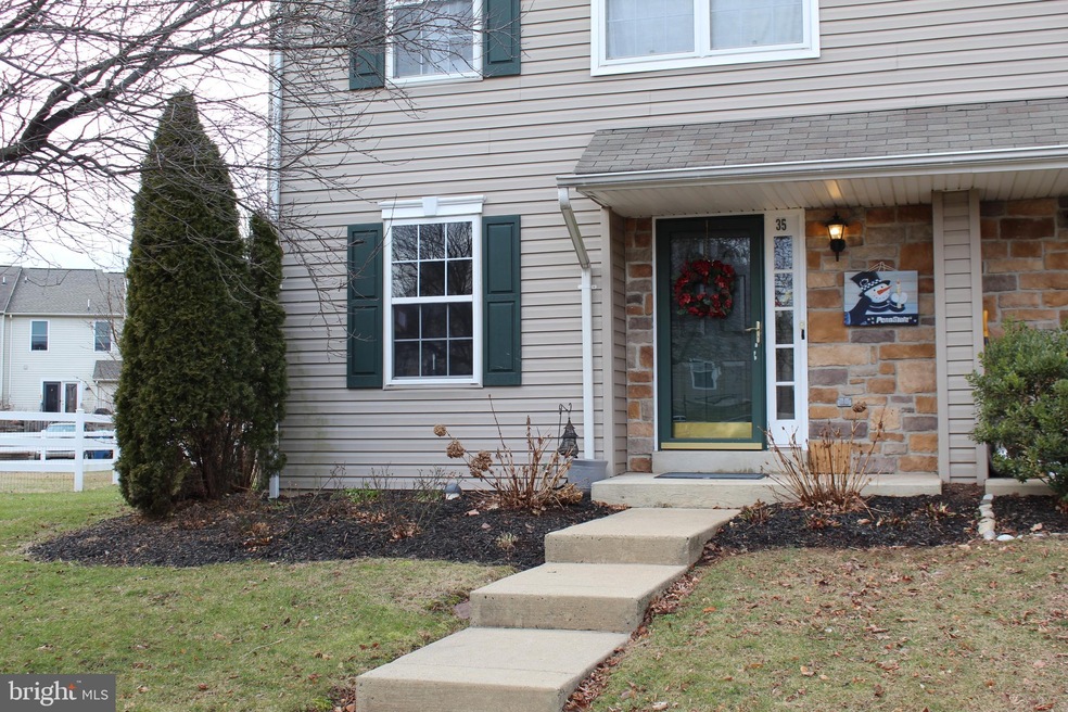 35 Bryant Dr, Perkasie, PA 18944 - photo 1