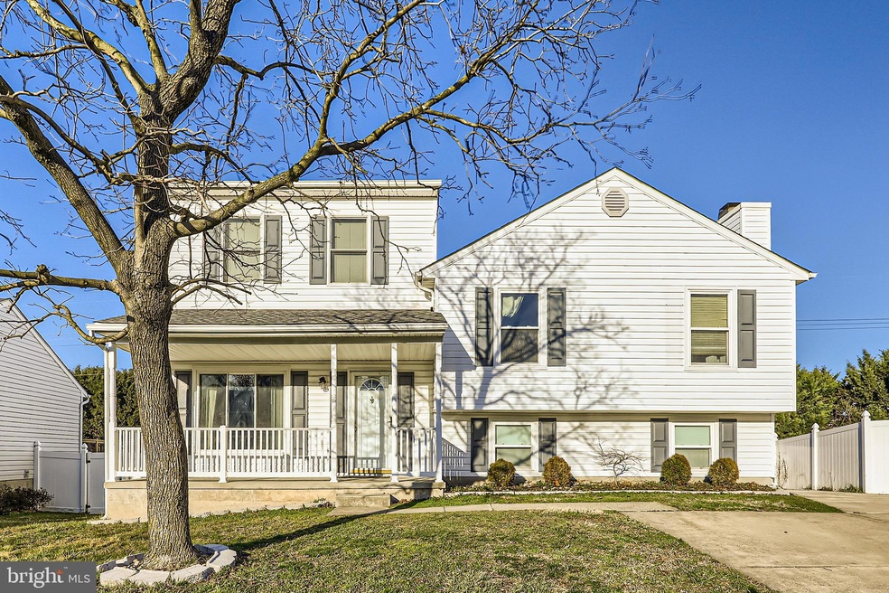 24 Box Cir, Essex, MD 21221 - photo 1