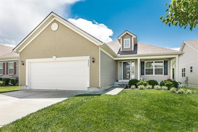 8844 Quill St, Shawnee, KS 66227 - photo 1